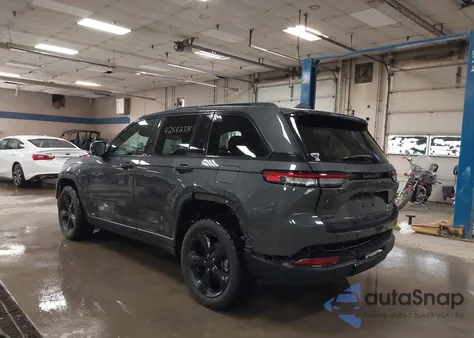 2024 Jeep Grand Cherokee Altitude X 4X4 from USA, damaged, VIN 1C4RJHAG2RC260667